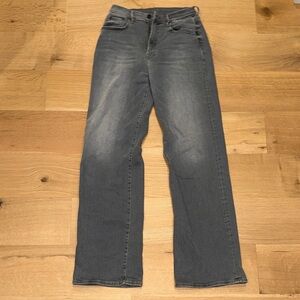MOTHER Denim the Maven Heel barely there Classic Straight-Leg Jeans size 26